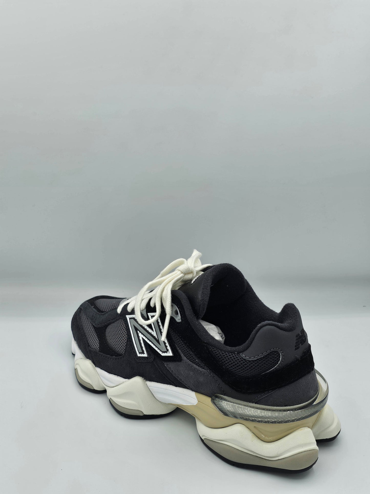 New balance 9060