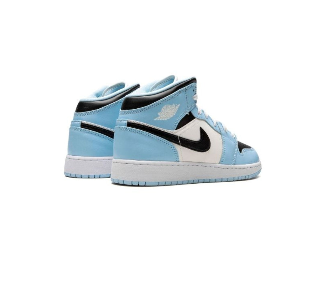 Jordan 1 celeste/nera