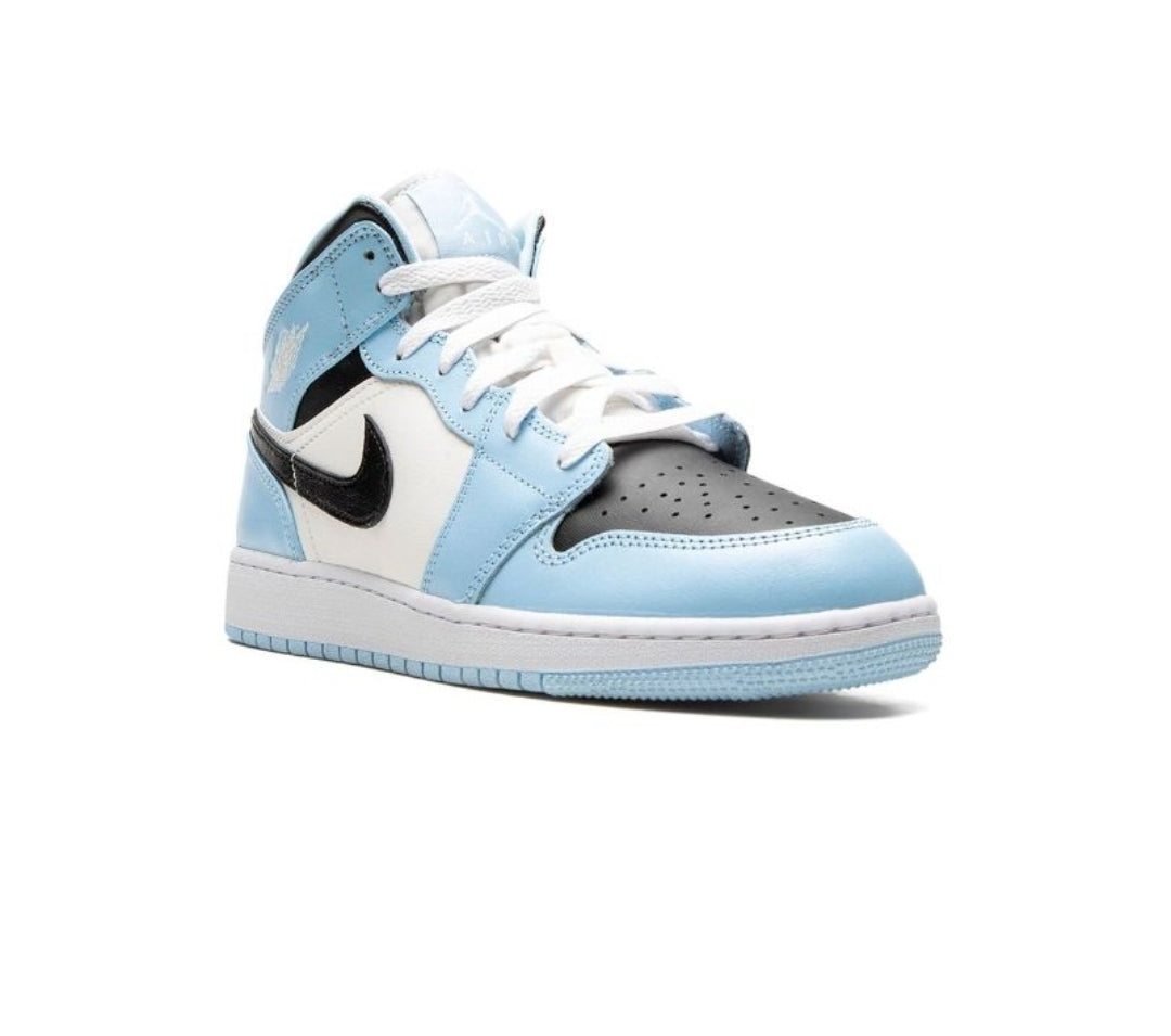 Jordan 1 celeste/nera