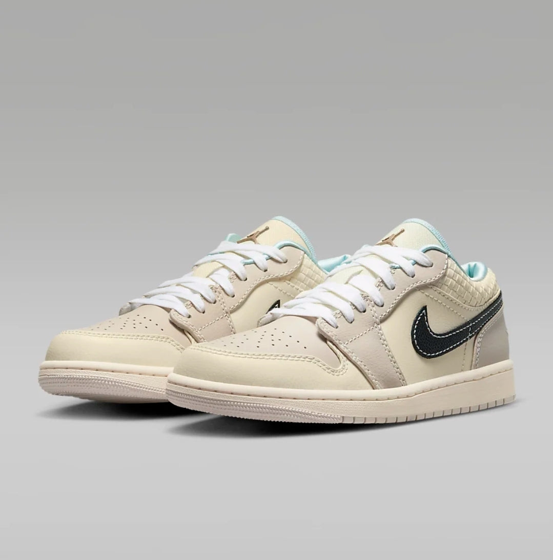 Jordan 1 Low