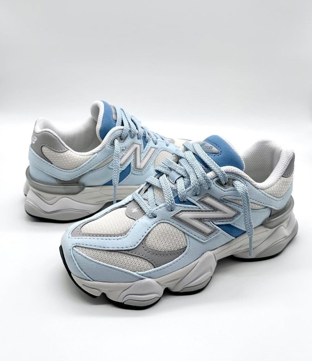New balance 9060
