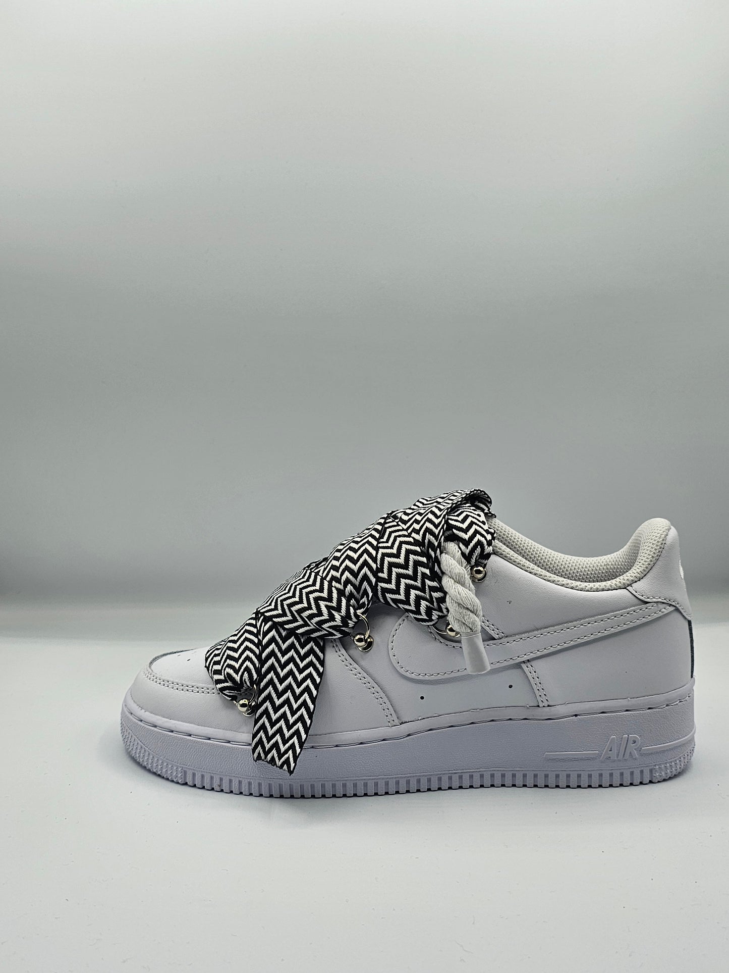 Air force custom mod. L****n
