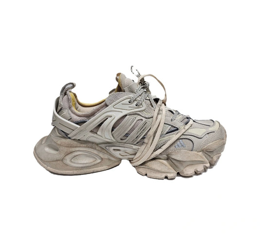 SNEAKERS 2026