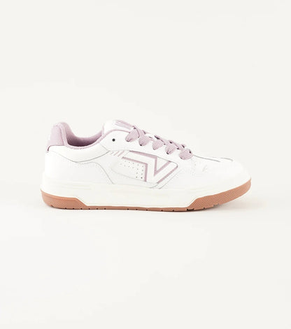 Vans upland