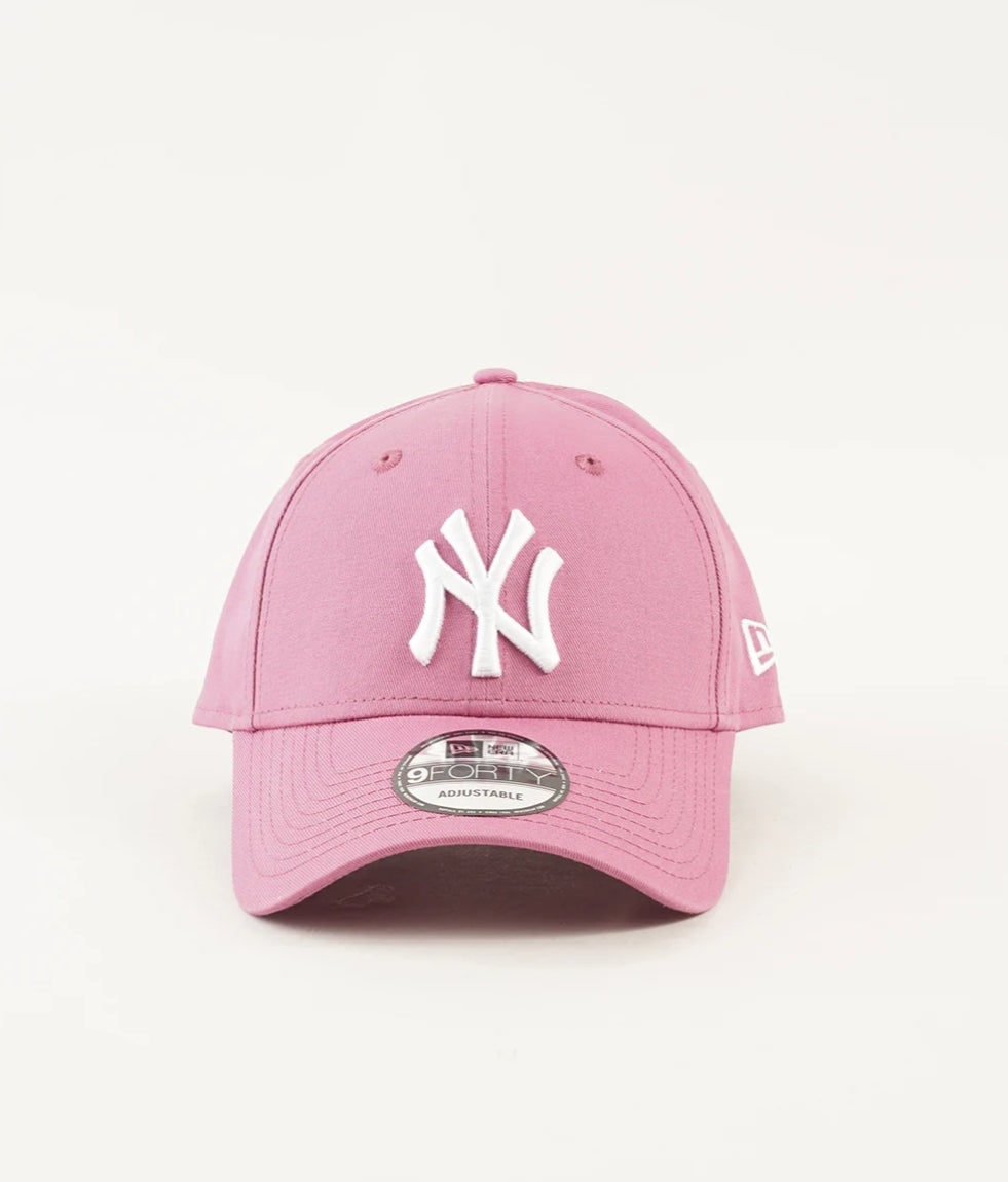 NEW ERA LEAGUE ESSENTIAL