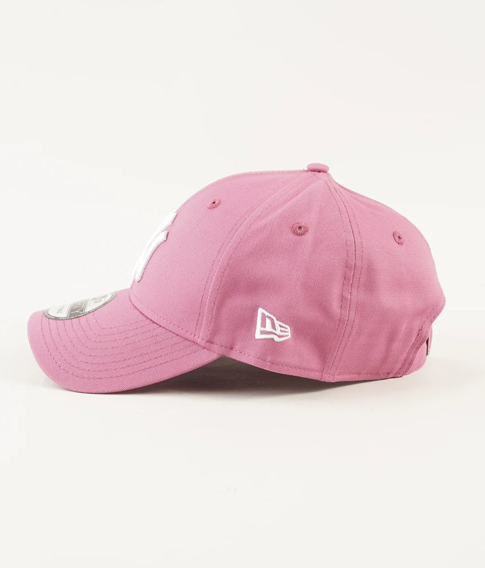NEW ERA LEAGUE ESSENTIAL