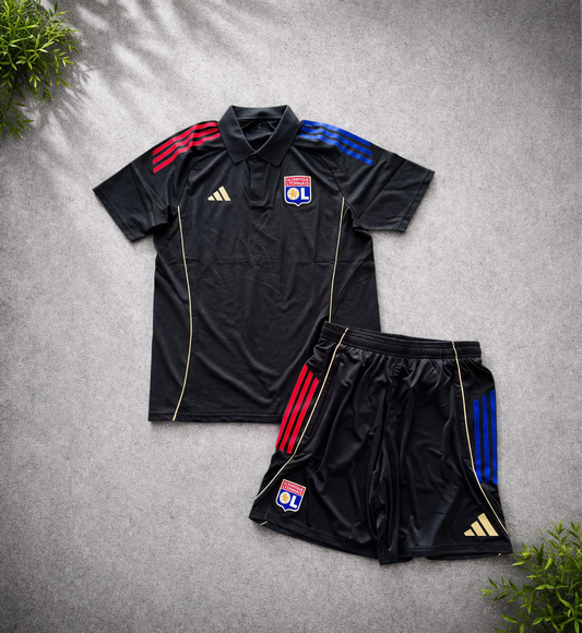 Completino Adidas Lione uomo