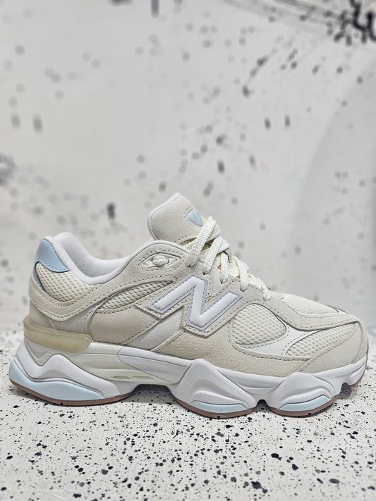 New balance 9060 beige
