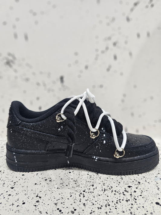 Air force Black rope laces in white