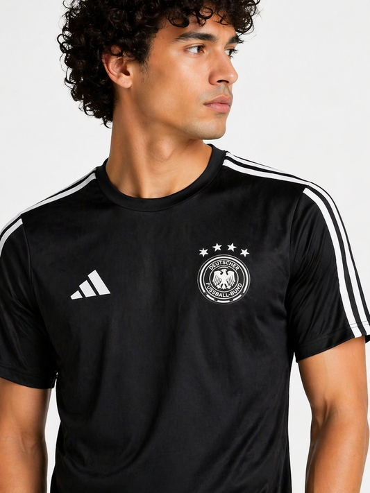 Completino Adidas germania uomo