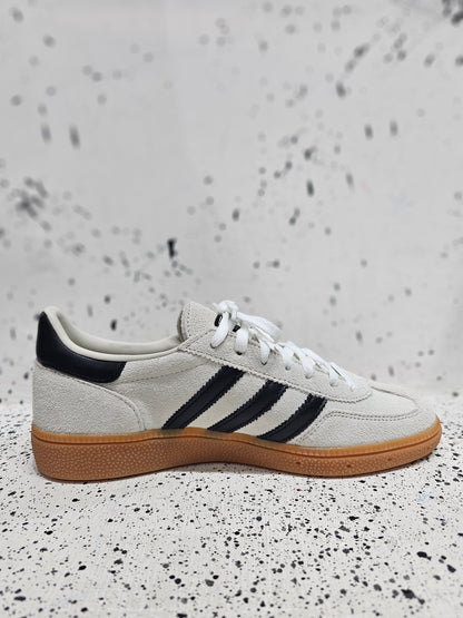 Adidas spezial