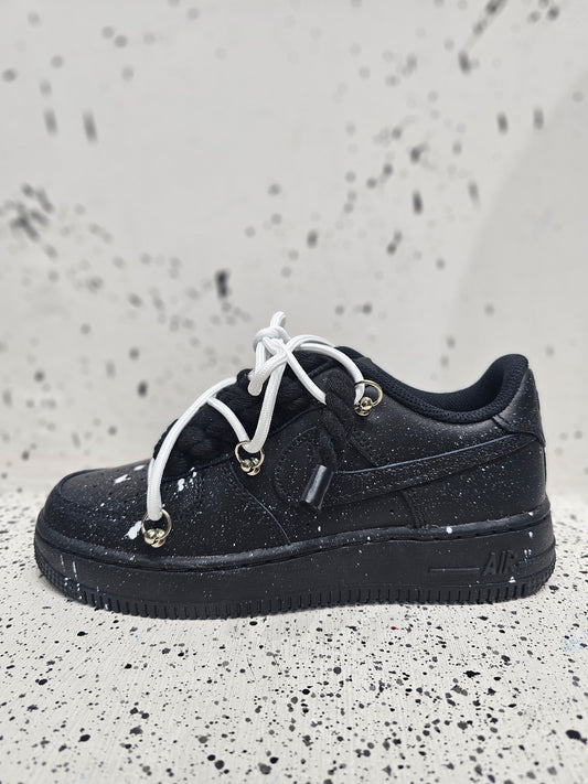 Air force Black rope laces in white